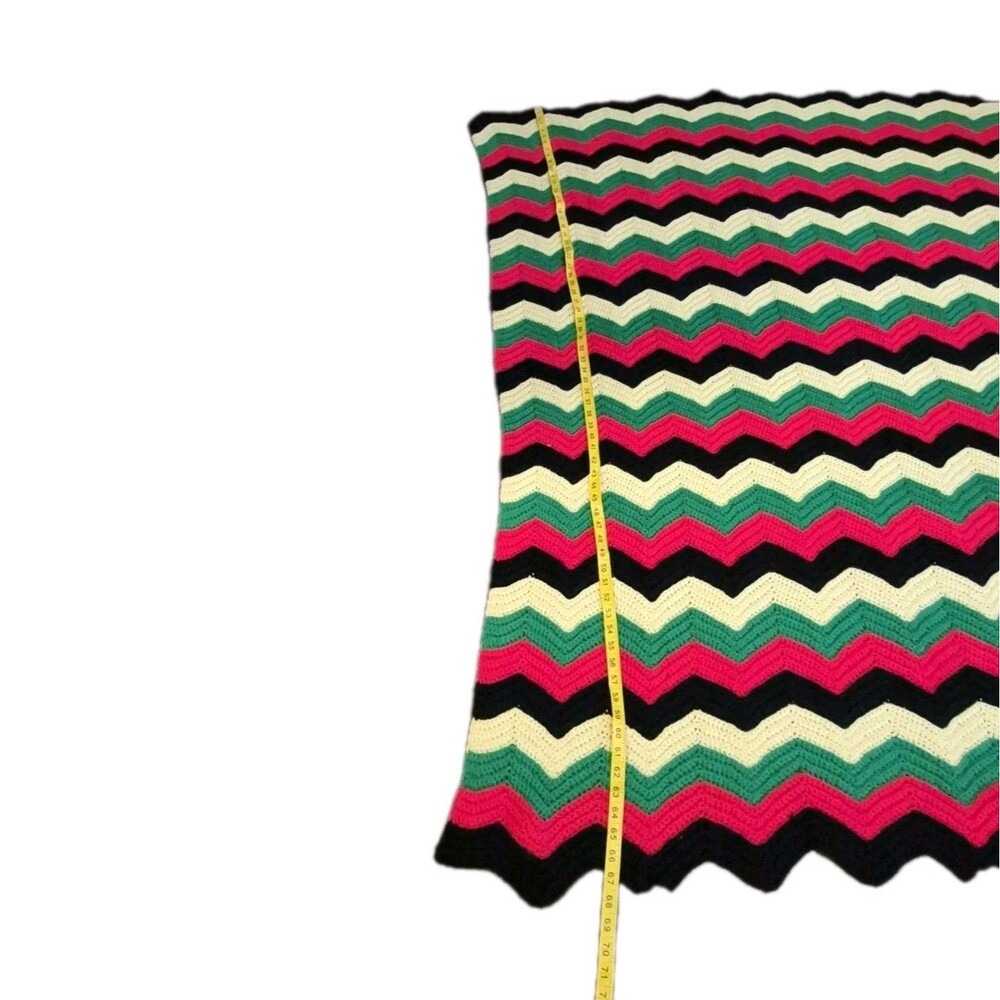 Handmade VTG Grandma's Colorful Afghan Chevron Blanket Crochet 67x53 Roseanne - Picture 2 of 5
